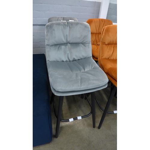 1324 - A pair of Enderson light grey bar stools