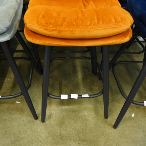 1326 - A pair of Enderson orange velvet bar stools