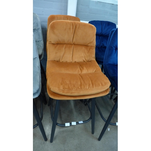 1328 - A pair of Enderson orange velvet bar stools