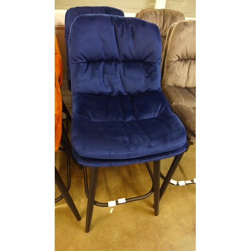 1330 - A pair of Enderson blue velvet bar stools