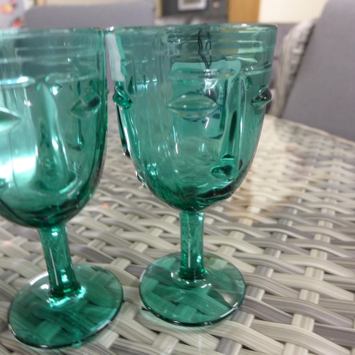 1383 - A pair of teal deco face wine glasses (GW11602)   #