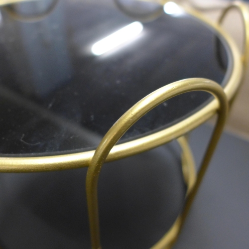 1400 - A black and gold display stand, H 20cms (TJB004508)   #