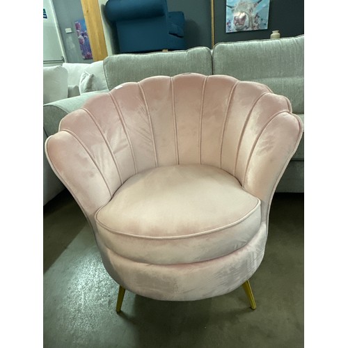 1355 - A pink velvet shell back accent chair