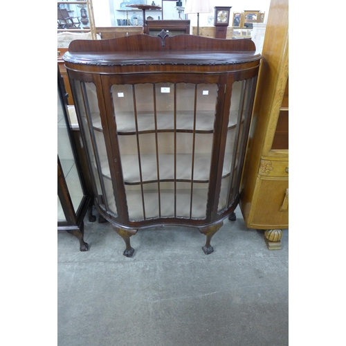 88 - An early 20th Century mahogany display cabinet