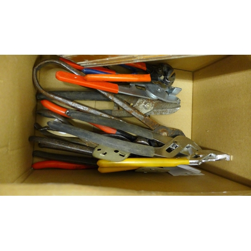 2032 - Two boxes of tools; pincers, levels, wire brushes, hammers, spirit levels etc.