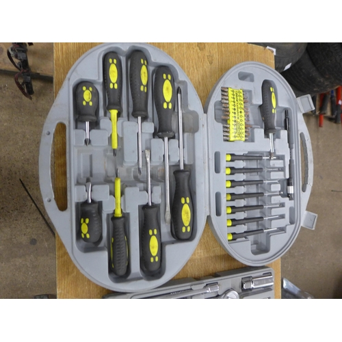 2040 - A socket set and a screwdriver set