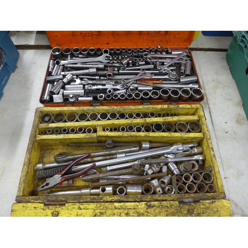 2055 - 2 Cased socket sets