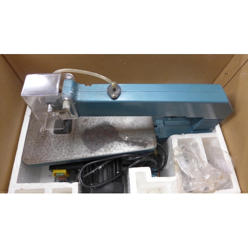 2078 - A Clarke Woodworker scroll saw