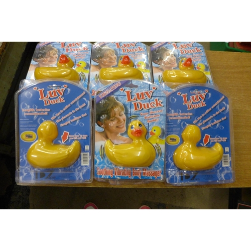 2083 - Six Love Ducks vibrating rubber duck massagers, boxed