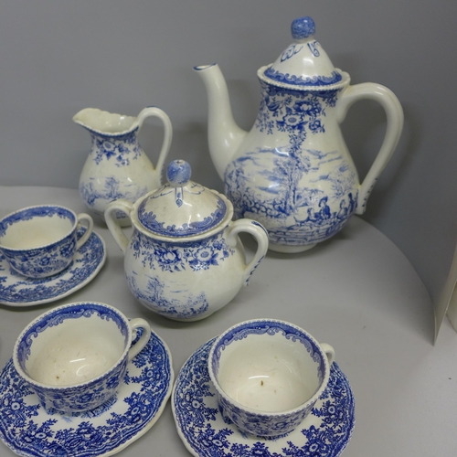 1107 - A 1970's Luneville France eight setting coffee set