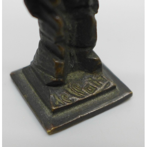 625 - A small French bronze figure of a lady, signed to the back, 10cm