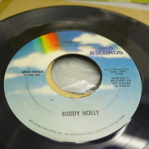 646 - A collection of Buddy Holly EPs and 7