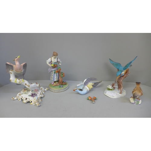 705 - A Dresden figure and a Royal Crown Derby bird figure group, a/f, Kingfisher, etc.