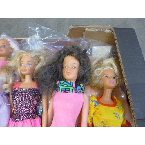 724 - Barbie and other fashion dolls with clothes, shoes, etc., 1960s to 1980s