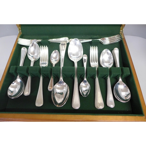 791 - A walnut cased canteen of cutlery, Butler of Sheffield