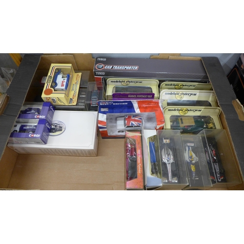 792 - A box of mixed die-cast model vehicles, Corgi, Models of Yesteryear, etc.