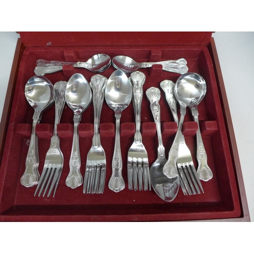 811 - A Viners stainless steel canteen of cutlery