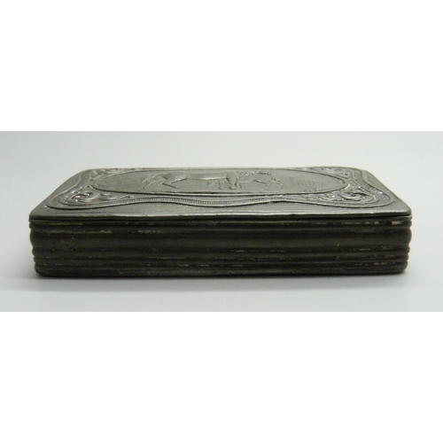 887 - A Philip Ashberry pewter snuff box with horse detail, 79mm wide