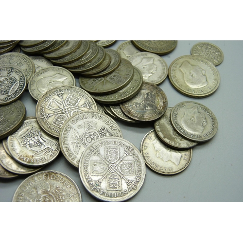 894 - Coinage, 1920 to 1946 and two Victorian silver coins, 700g