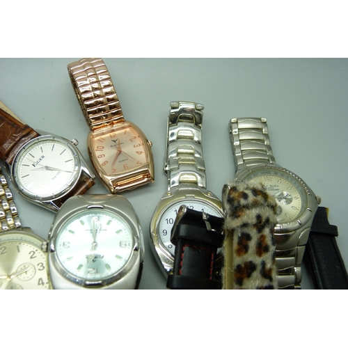 938 - Assorted fashion wristwatches