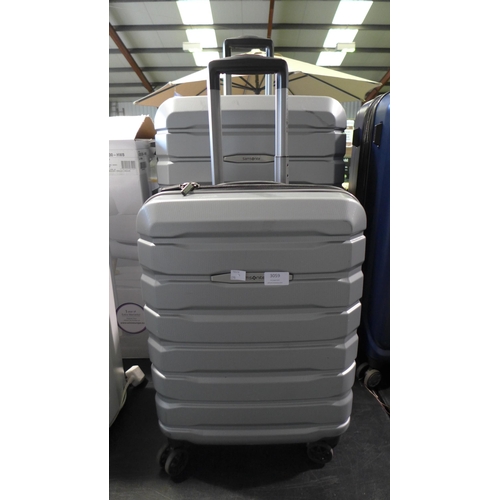 3059 - Samsonite Tech3 2-Piece Hardside Suitcases, (Zip Damage). Original RRP £134.99 + VAT (298-316) *This... 