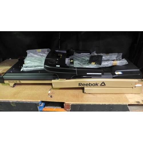 3231 - Reebok Jet 300+ Treadmill, original RRP £833.33 + VAT (4173-14) *This lot is subject to VAT