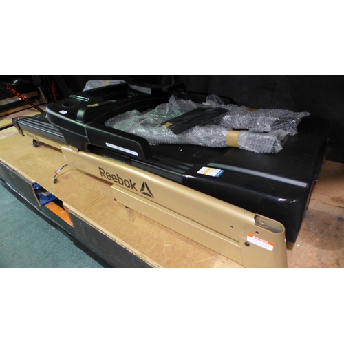 3231 - Reebok Jet 300+ Treadmill, original RRP £833.33 + VAT (4173-14) *This lot is subject to VAT