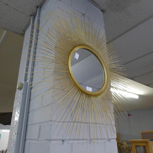 1528 - A gold sunburst mirror