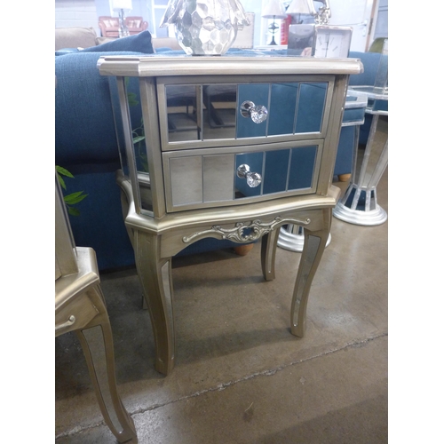 1455 - A mirrored two drawer side table