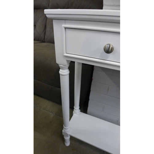 1531 - A white three drawer console table