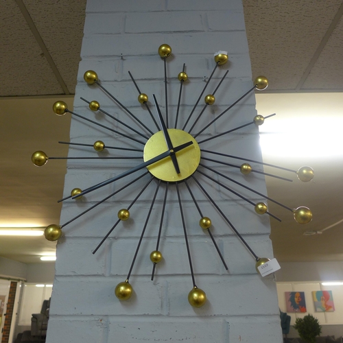 1519 - A Sputnik wall clock