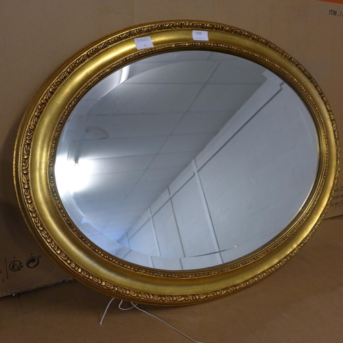 1609 - A gilt framed mirror