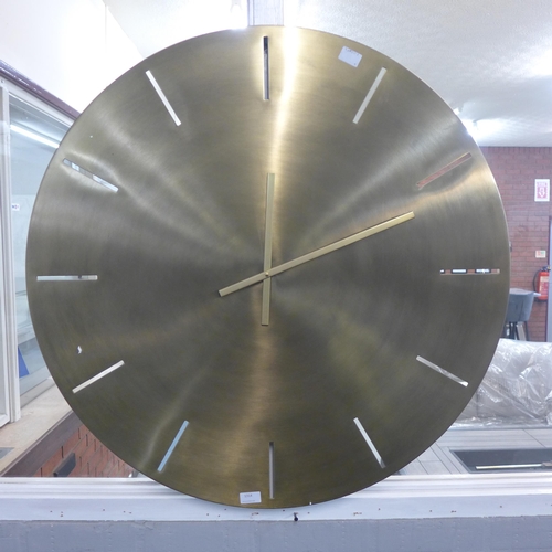 1314 - A gold minimalist clock