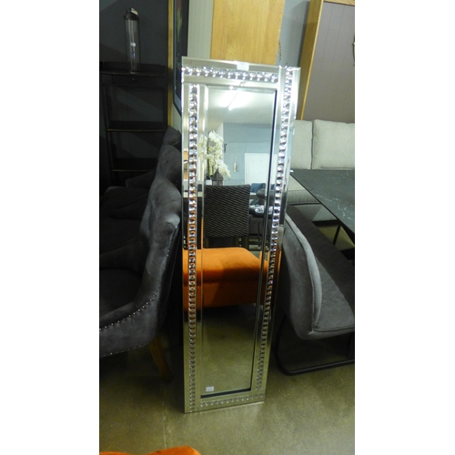 1389 - A bevelled edge cheval mirror with decorative acrylic crystals, H 150 x 40 (PO918CHV42)   #