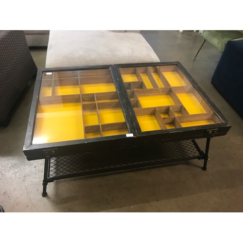 1409 - A collector's cabinet coffee table