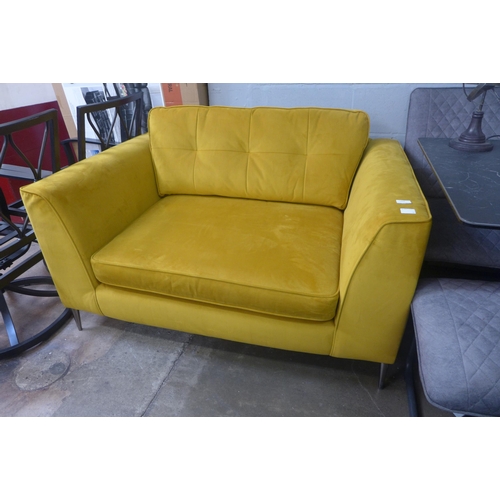 1433 - A Dijon mustard velvet pinched back love seat