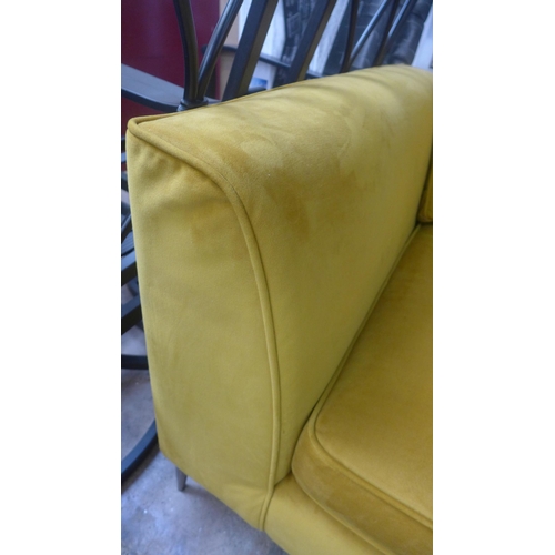 1433 - A Dijon mustard velvet pinched back love seat