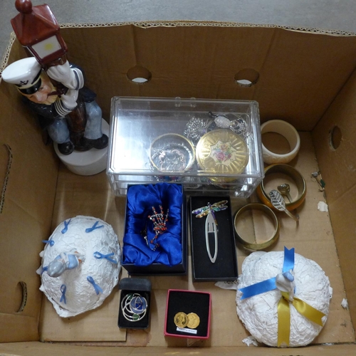 1052 - Jewellery, compacts, pin cushions and a musical decanter **PLEASE NOTE THIS LOT IS NOT ELIGIBLE FOR ... 