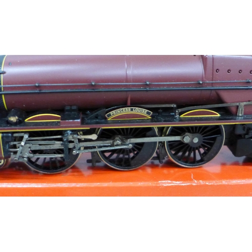 635 - A Hornby OO gauge locomotive, 122313 Princess Class 4-6-2 6204 in LMS Maroon