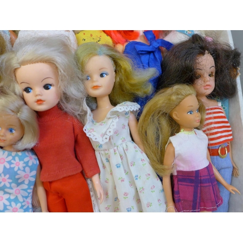 663 - Sindy, Jem, Daisy and Tressy dolls, etc., (15 dolls)