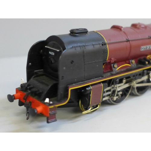 684 - Two Hornby OO gauge locomotives and tenders, 4-6-2 City of Glasgow 6242 LMS black and 4-6-2 City of ... 