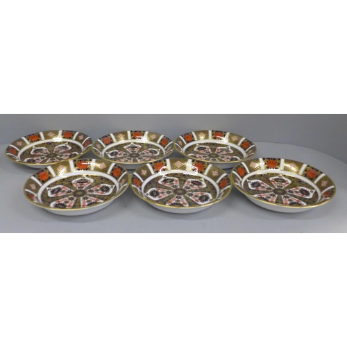 700 - Six Royal Crown Derby 1128 Imari bowls