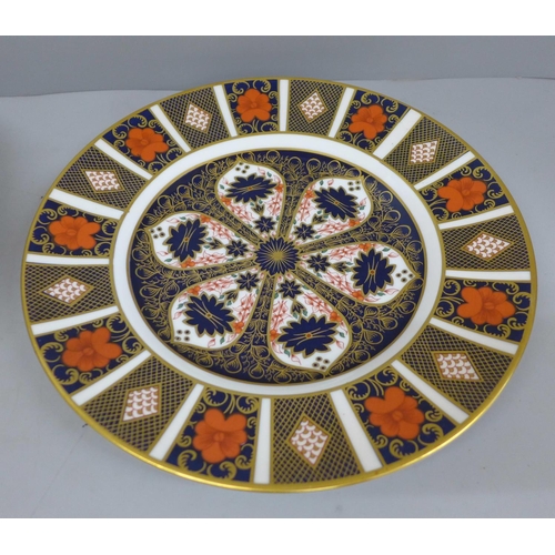 702 - Six Royal Crown Derby 1128 Imari dinner plates