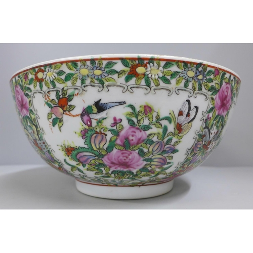 782 - A 19th Century Chinese Export famille rose fruit bowl, six character mark to base, 25cm