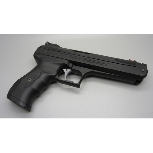 816 - A Weihrauch HW40 PCA target shooting air pistol