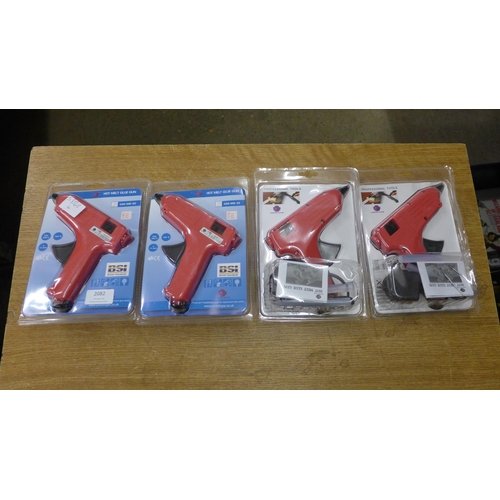 2082 - 4 Hot Melt glue guns, 240v, 60w to BSI standards - sealed