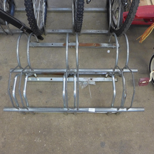 2209 - Three triple bike stands - Police repossession