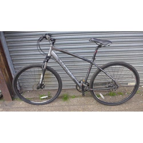 2224 - A Carrera Crossfire 2 twin disc front suspension MTB