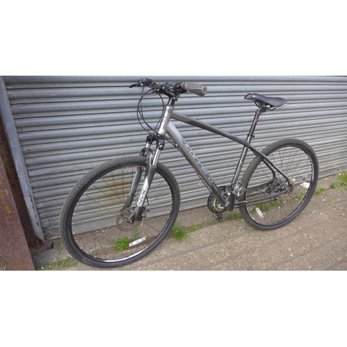 2224 - A Carrera Crossfire 2 twin disc front suspension MTB