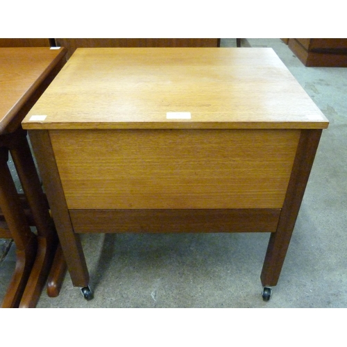 28 - A Danish teak sewing box